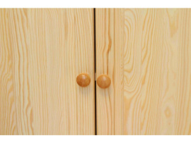 Skříň z borovice 3+2P 131x190x57: bezbarvý lak